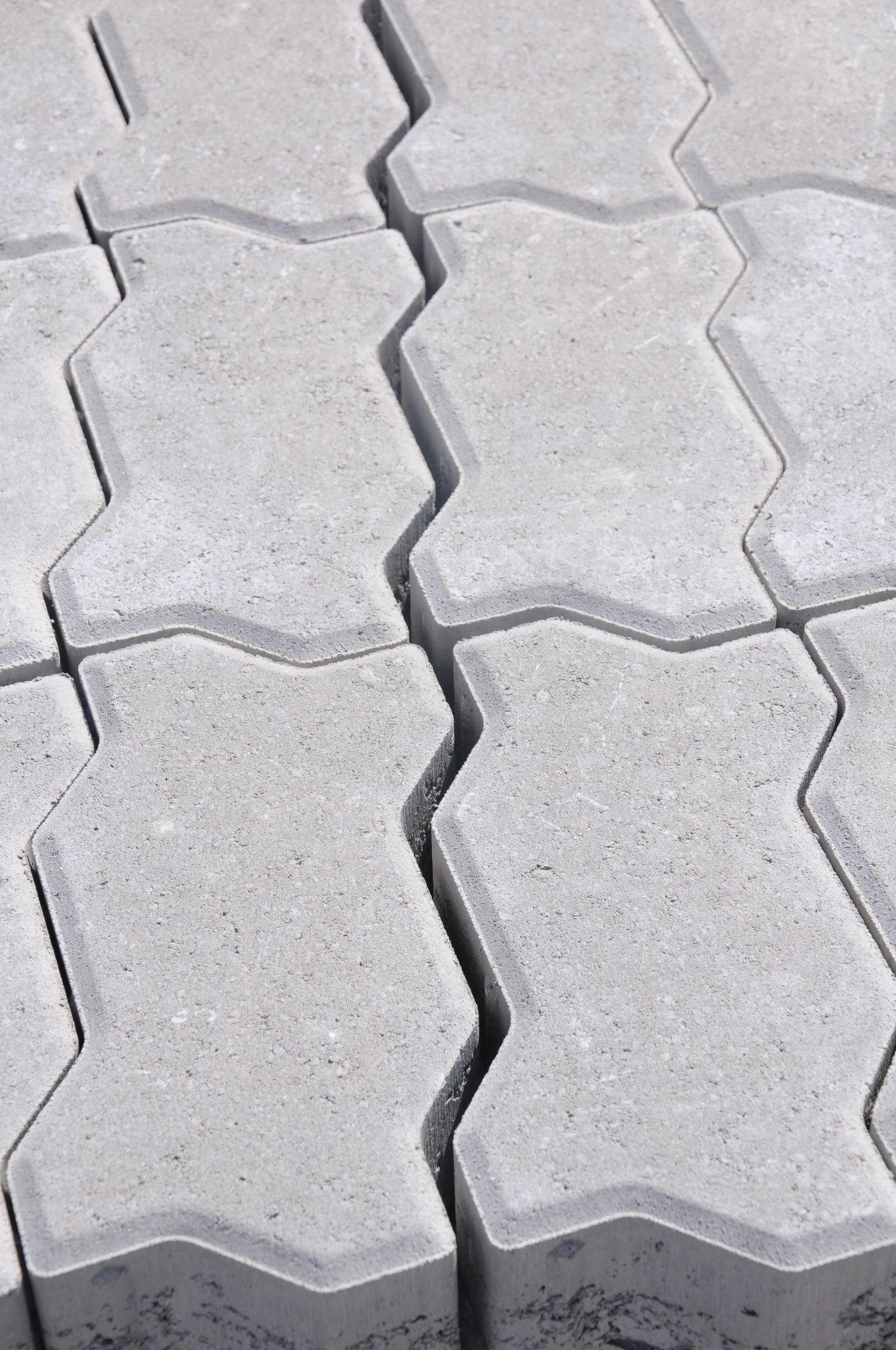 Interlocking pavers